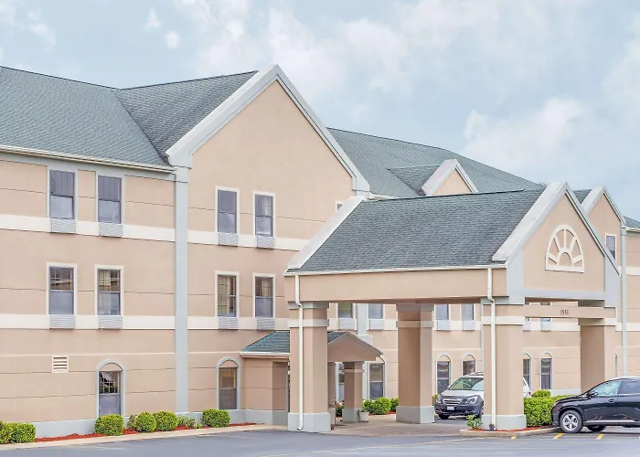 Super 8 By Wyndham Freeport